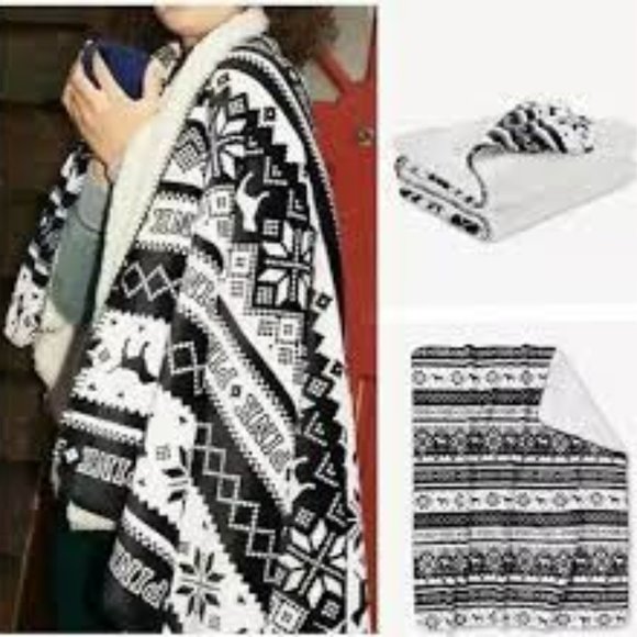 🆕Pink/Victoria's Secret "Fair Isle" Sherpa Snowflake Blanket Limited Edition